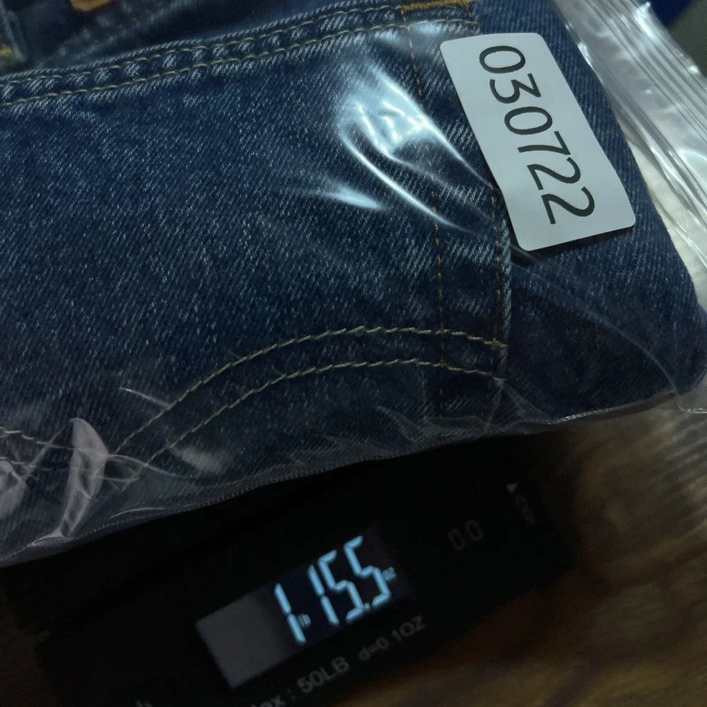 Levis Jeans Mens 38x34 Blue 505 Regular Fit Straight Leg Cotton Denim Classic